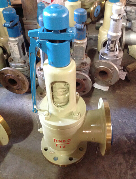 A47H带扳手弹簧微启式安全阀