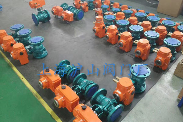 电动衬氟球阀发货及现场安装1