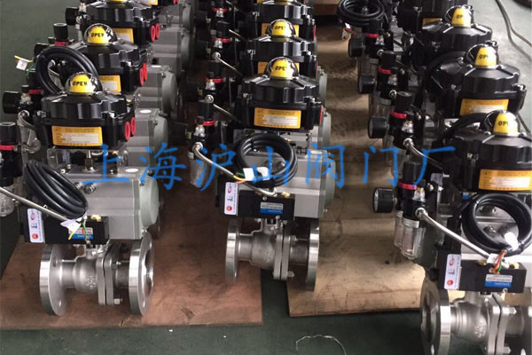 Q641F-16P气动不锈钢法兰球阀发货4